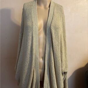 Elegant Cream Women's Sweater